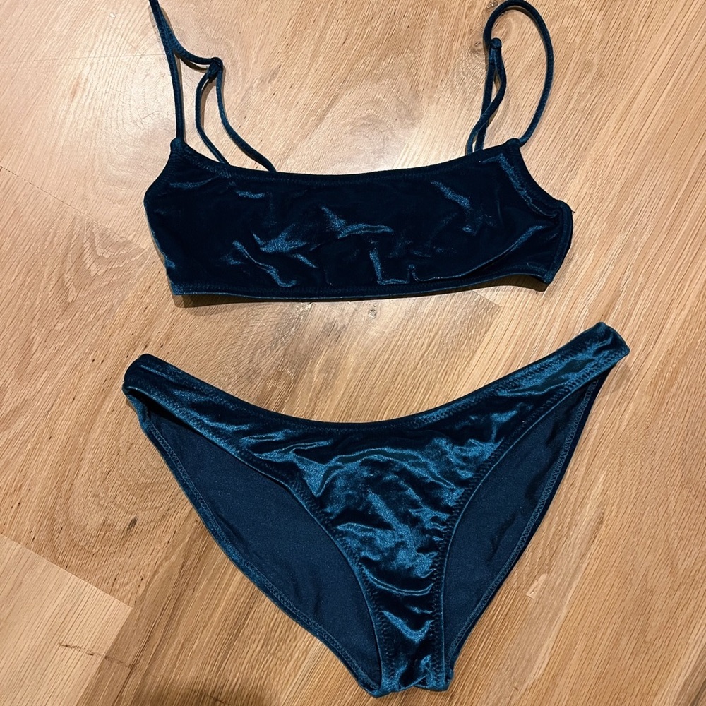 Triangl Bikini